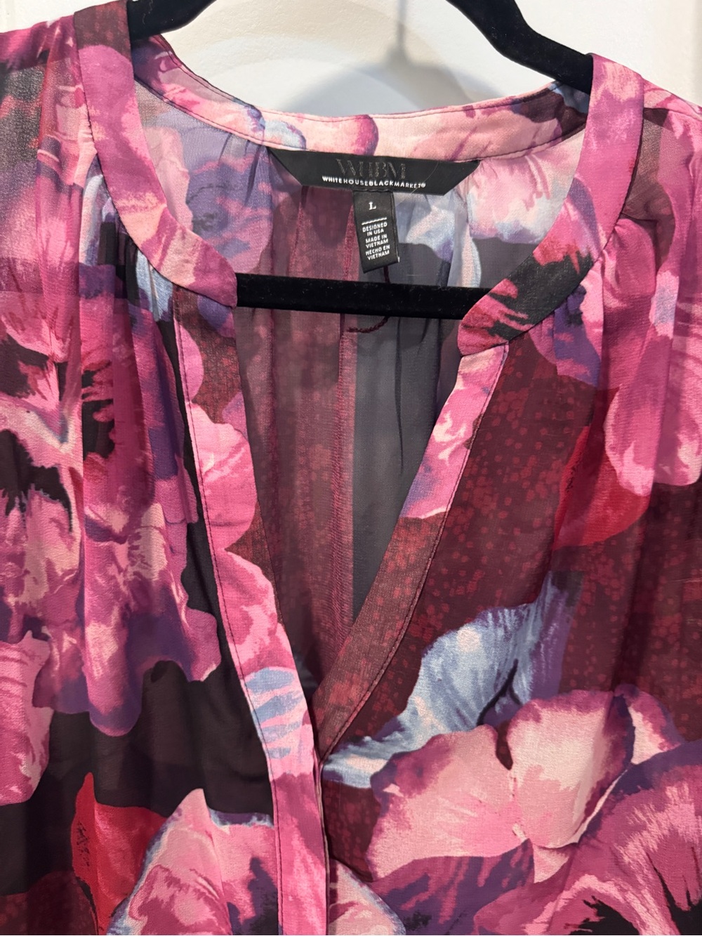 White House Black Market Pink Floral Tie-Neck Blouse - Picture 7 of 9
